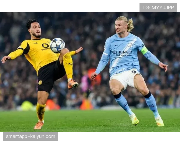 多特蒙德抵达曼彻斯特，赛前最后一练全封闭进行